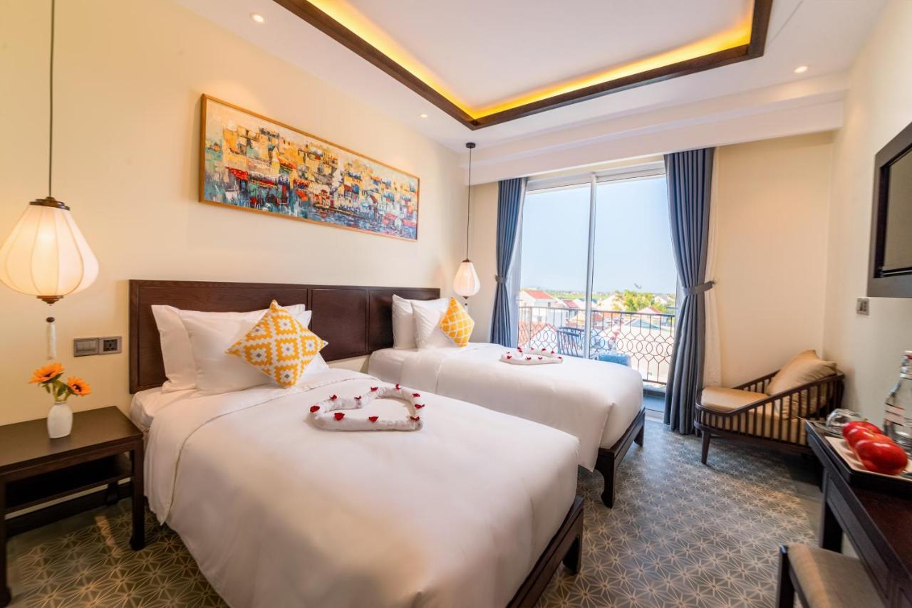 Hoi An Merrily De Art Hotel Exterior photo