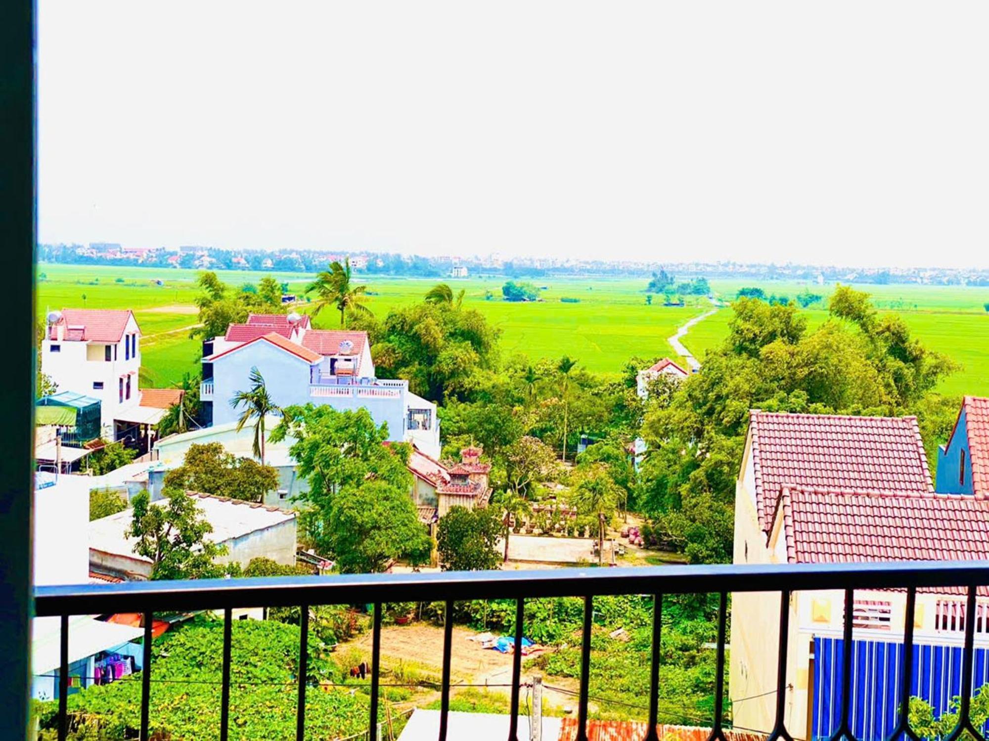 Hoi An Merrily De Art Hotel Exterior photo